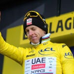 Tadej Pogacar, con el maillot amarillo
