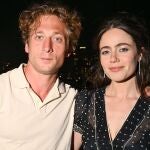 Jeremy Allen White y Molly Gordon