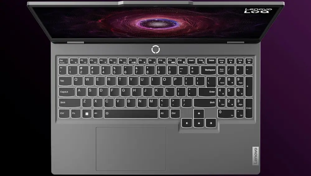 Este portátil tiene un teclado de tamaño completo