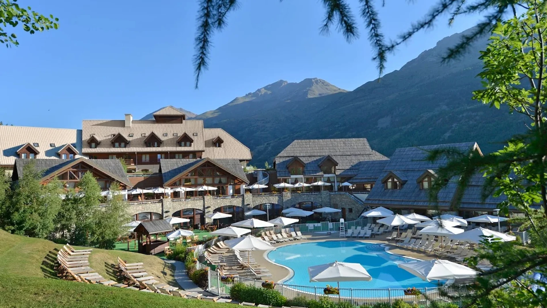 Club Med Serre Chevalier, en las montaña es el turismo de lujo del futuro