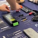 Detenida 'in fraganti' una pareja de ladrones en Madrid que robaban con llaves maestras decodificadas