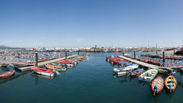 Puerto pesquero de Ribeira. 