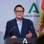 El consejero de Universidad, Investigación e Innovación, José Carlos Gómez Villamandos