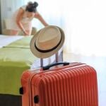 Sabes que eres de clase media-baja cuando al llegar a un hotel haces estas cinco cosas
