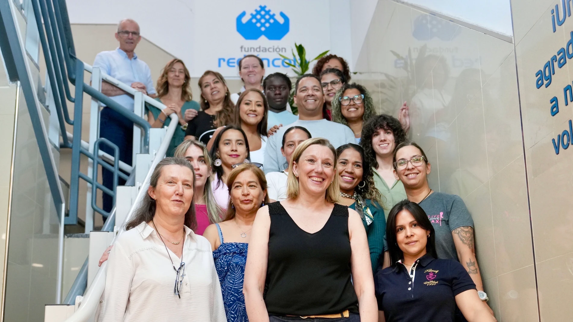 Blanco visita a los participantes de un itinerario prelaboral en el sector del comercio para personas en riesgo o exclusión social, en Valladolid