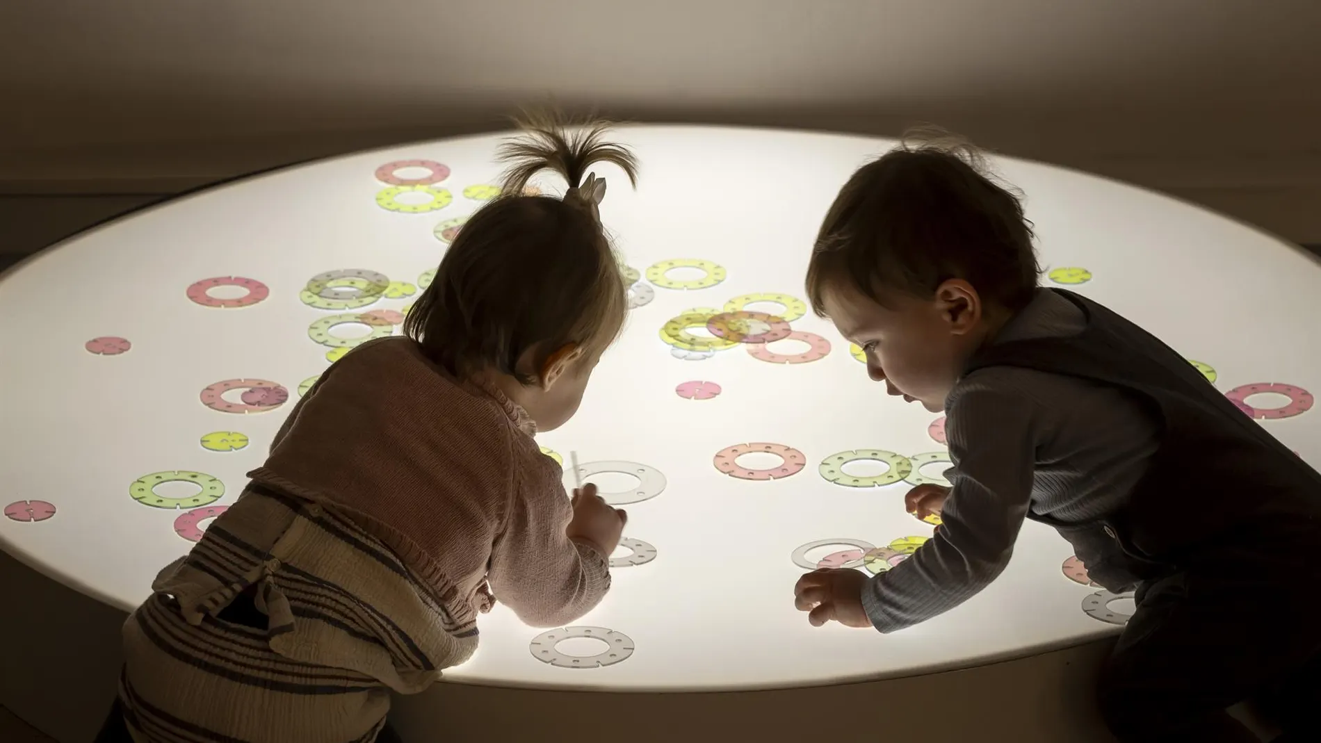 COMUNIDAD VALENCIANA.-Cultura.- El IVAM invita a las familias con bebés a experimentar con su fábrica de juguetes en el taller 'Juguetoría'