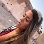 Clara paseando por Marrakech