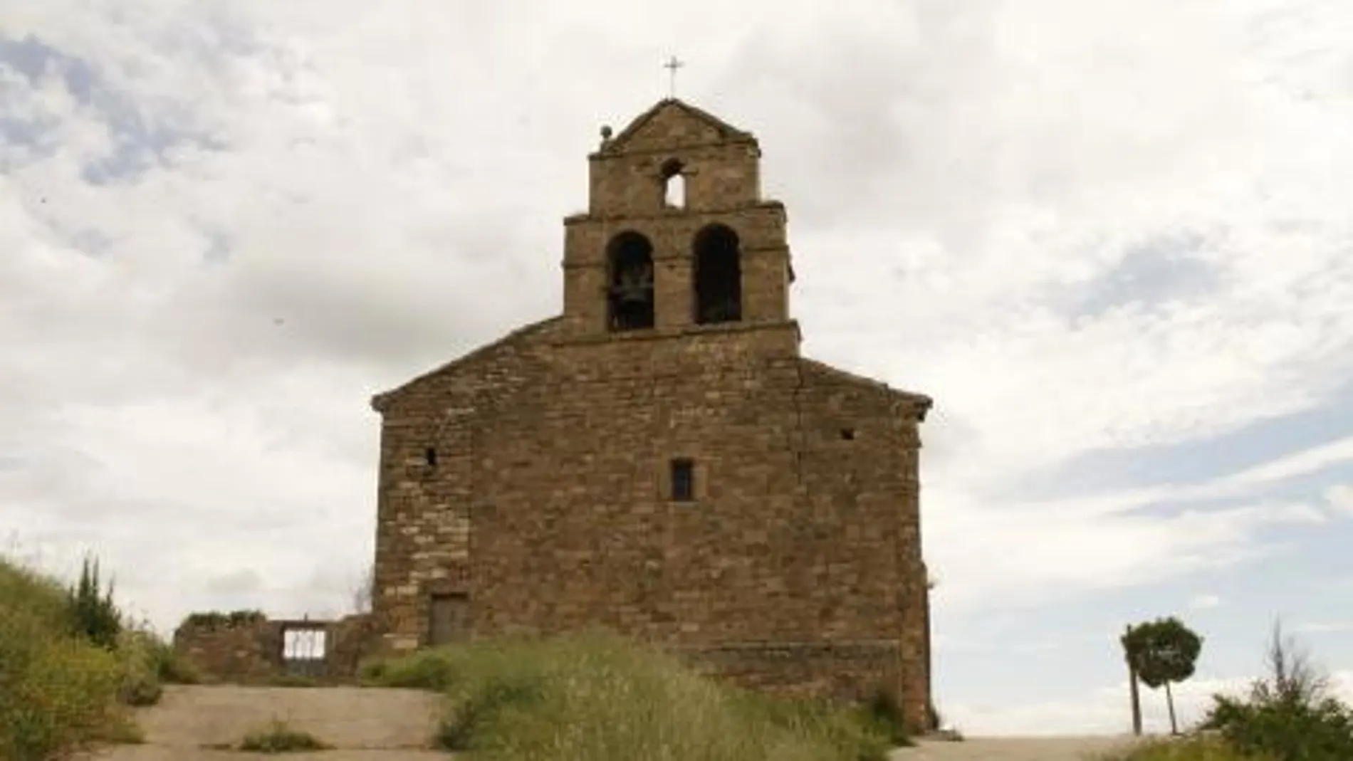 Imagen de la iglesia de San Esteban Protomártir de Revillalcón (Burgos)