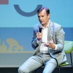 MasOrange y Vodafone dan entrada a GIC con el 25% en la creación de la mayor empresa de fibra óptica de España