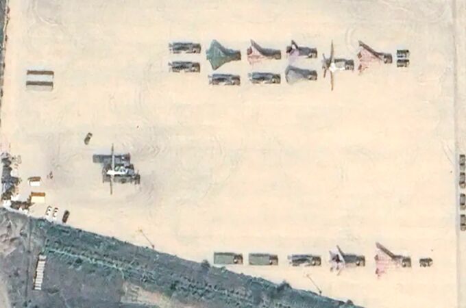 Encuentran en medio del desierto las nuevas superarmas de China: sus aviones futuristas que quieren derrotar a EE. UU.