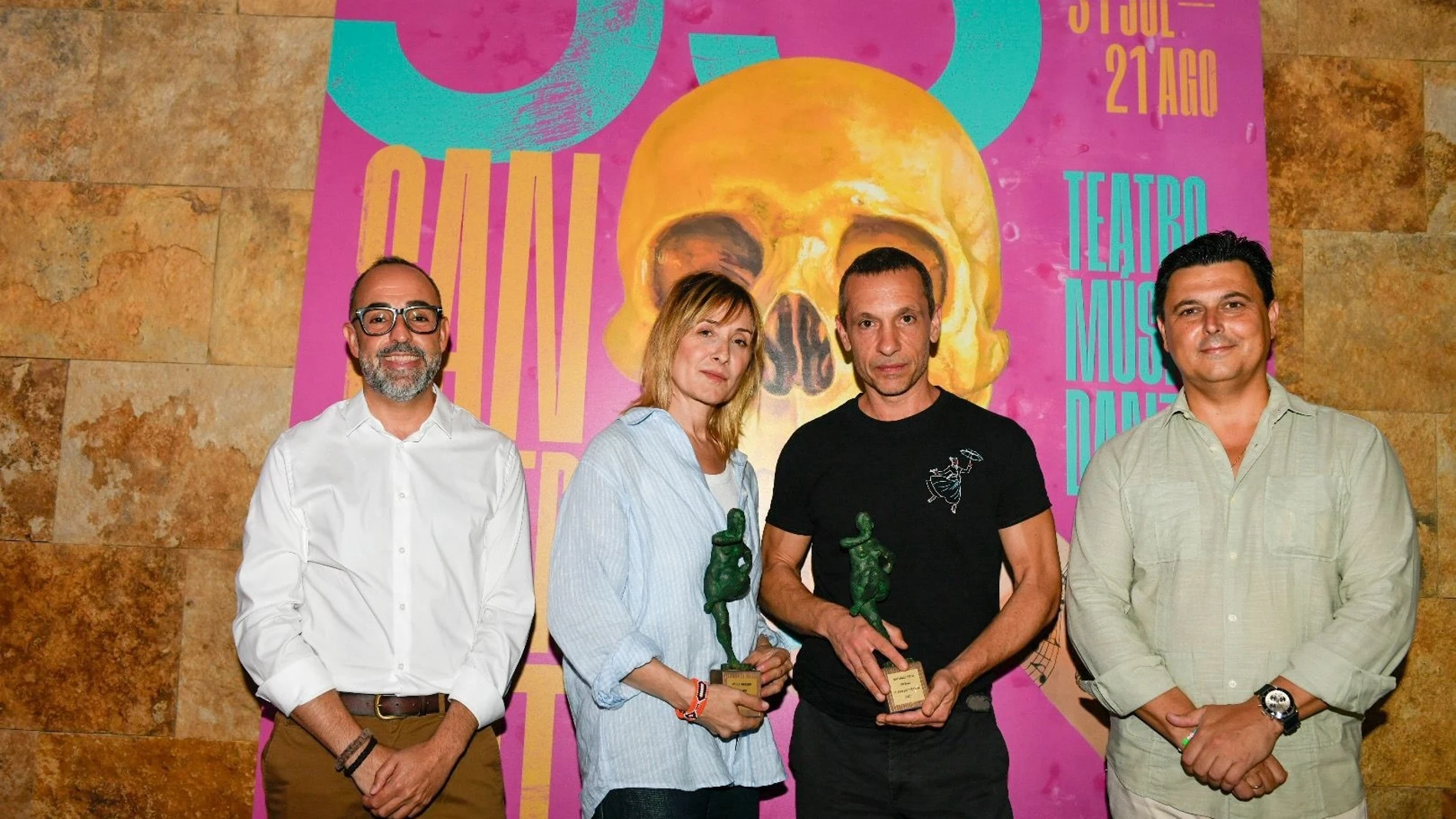 San Javier reconoce a Nathalie Poza y Pablo Derqui con el Premio del Festival Internacional de Teatro, Música y Danza REMITIDA / HANDOUT por AYUNTAMIENTO SAN JAVIER Fotografía remitida a medios de comunicación exclusivamente para ilustrar la noticia a la que hace referencia la imagen, y citando la procedencia de la imagen en la firma 04/08/2025