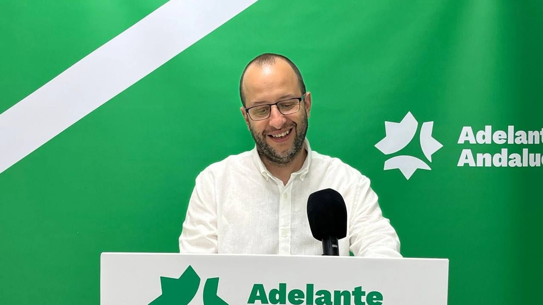 El portavoz de Adelante Andalucía, Néstor Salvador. REMITIDA / HANDOUT por ADELANTE ANDALUCÍA. Fotografía remitida a medios de comunicación exclusivamente para ilustrar la noticia a la que hace referencia la imagen, y citando la procedencia de la imagen en la firma 04/08/2025
