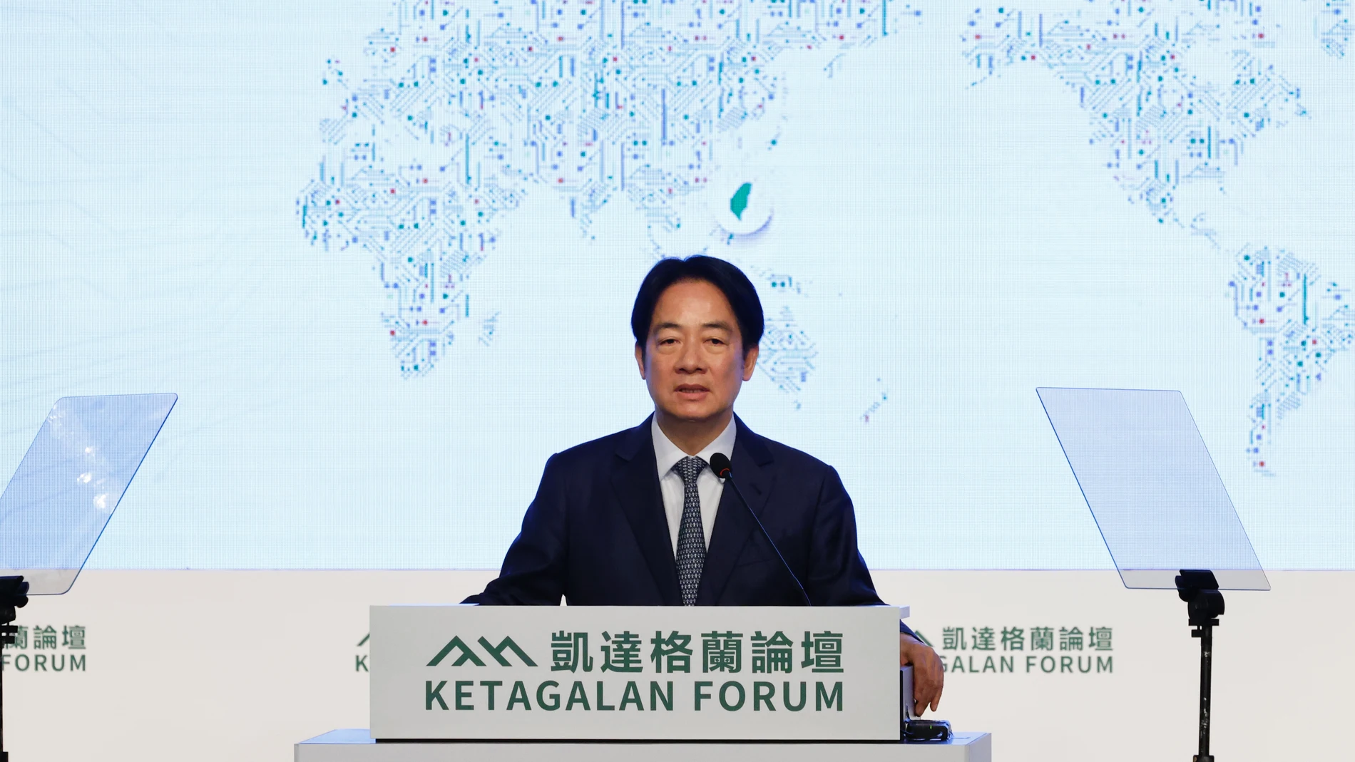 TAIPEI (Taiwan), 05/08/2025.- Taiwanese President Lai Ching-te (William Lai) speaks during the Ketagalan Forum Indo-Pacific Security Dialogue in Taipei, Taiwan, 05 August 2025. The Ketagalan Forum Indo-Pacific Security Dialogue is an international event where experts and officials discuss security issues in the Indo-Pacific, promoting peace, stability, and regional cooperation. EFE/EPA/RITCHIE B. TONGO