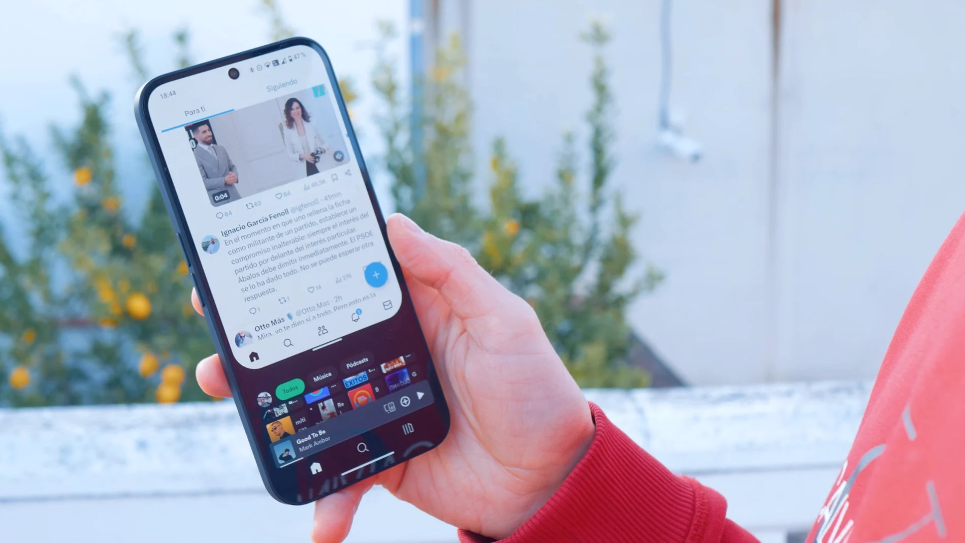 El Nothing Phone (2a) tiene una pantalla de 6,7 pulgadas