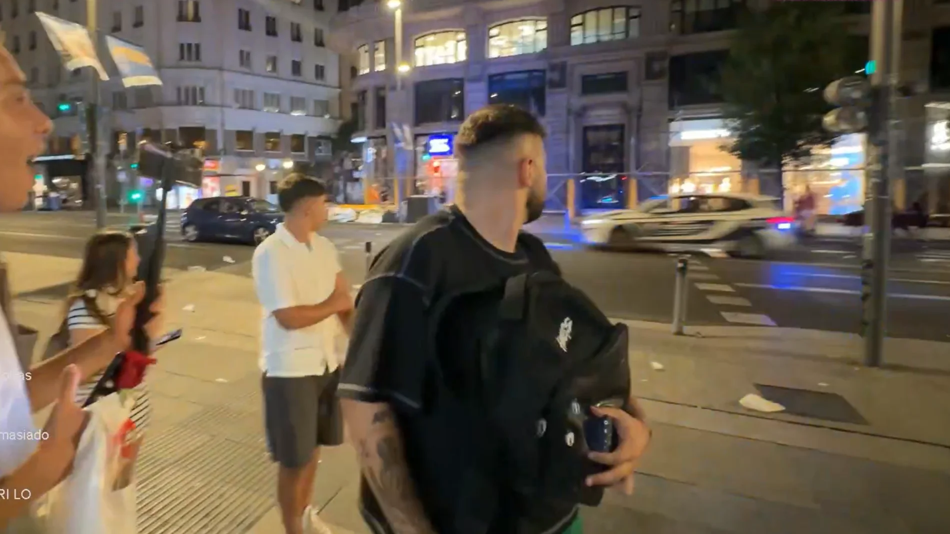 Para mucho ya es el clip del año: el streamer Guanyar provoca que la policía persiga a unos seguidores en directo