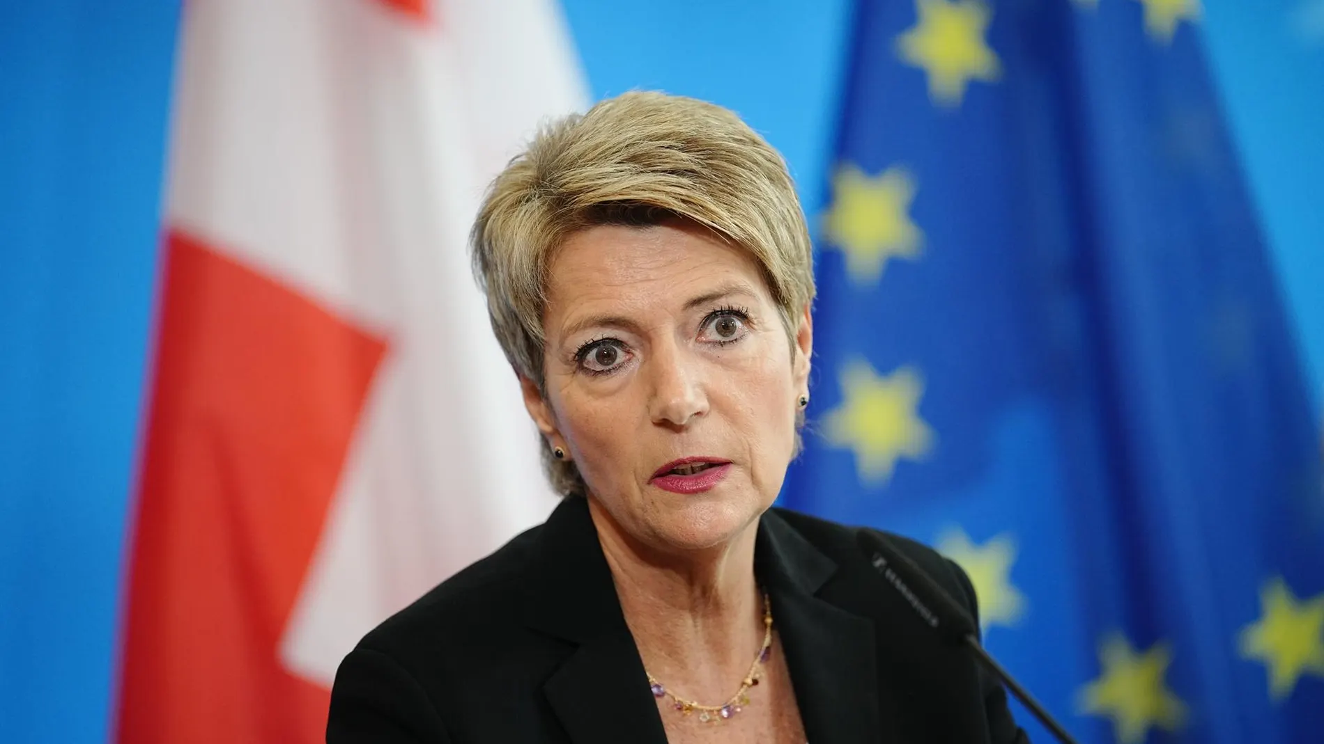 Suiza seguirá negociando con EEUU una rebaja del arancel del 39% a sus exportaciones