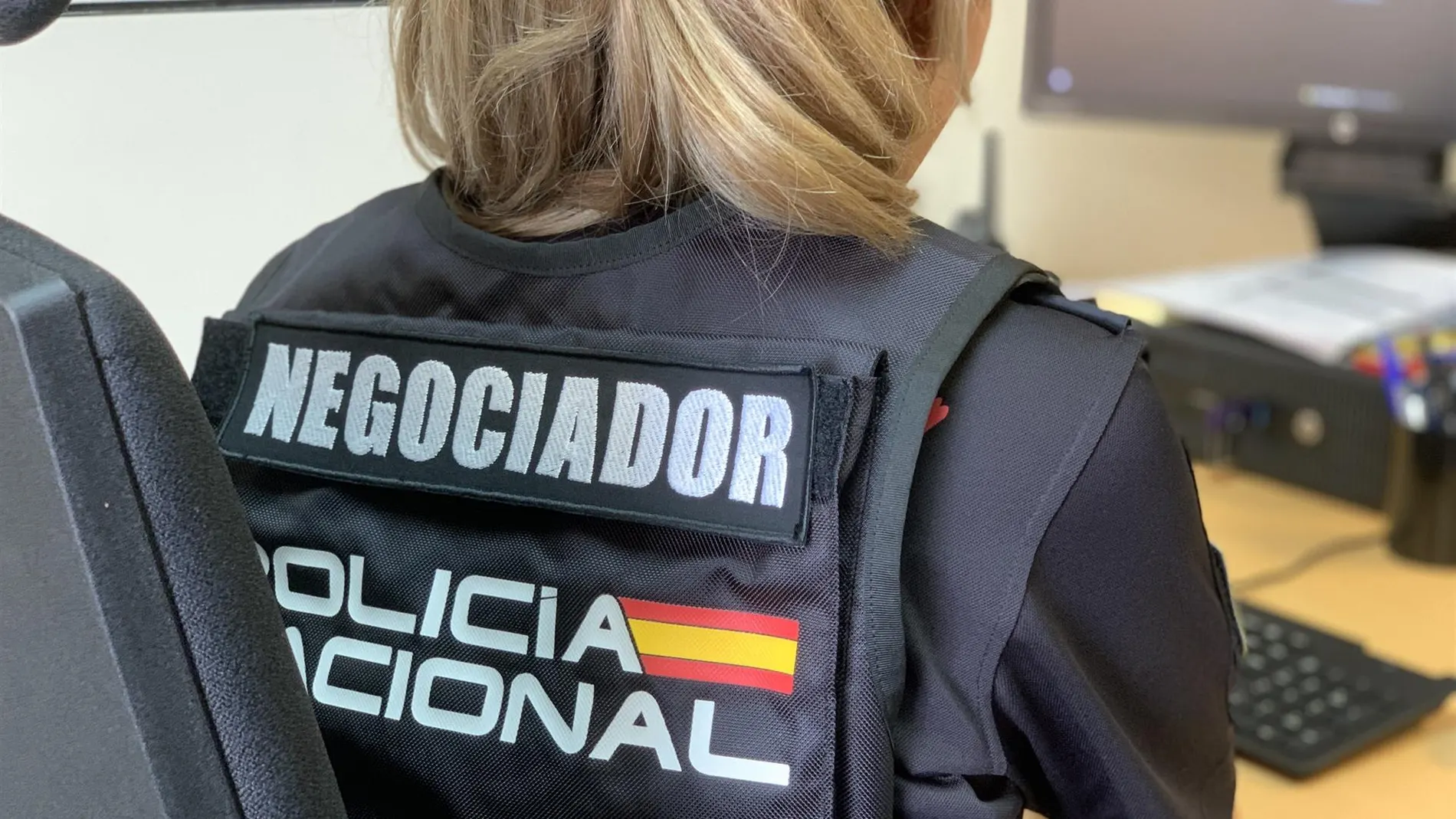 Suc.- Detienen a una pareja que utilizó a su bebé como escudo humano tras atrincherarse en su vivienda en Fuerteventura