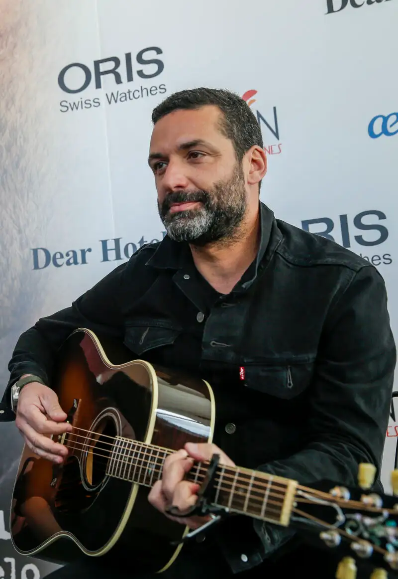 El cantante mallorquín Jaume Anglada, en la UCI tras ser arrollado por un coche en Palma