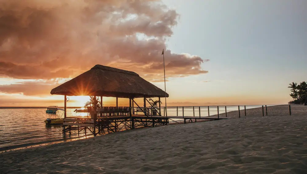 La Pirogue Beach