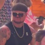 ¿Quién es 'Ibiza Final Boss'? El turista británico que aparece en los Simpson y está arrasando en redes sociales