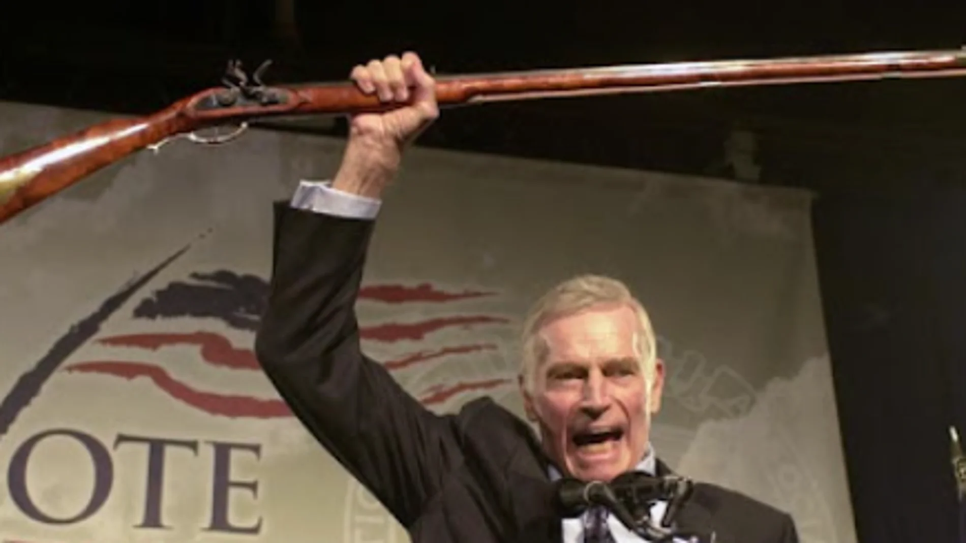 De Teruel a Hollywood: por qué este peculiar exagricultor envió una espada a Charlton Heston