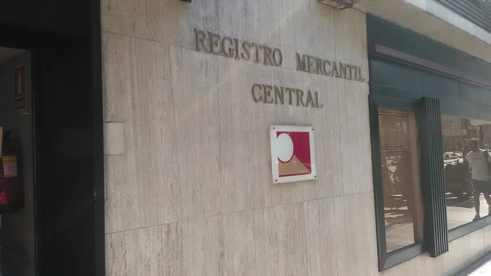 Economía/Empresas.- (AMP) La creación de empresas logra su mejor junio en 18 años, con 10.964 nuevas sociedades (+15%)