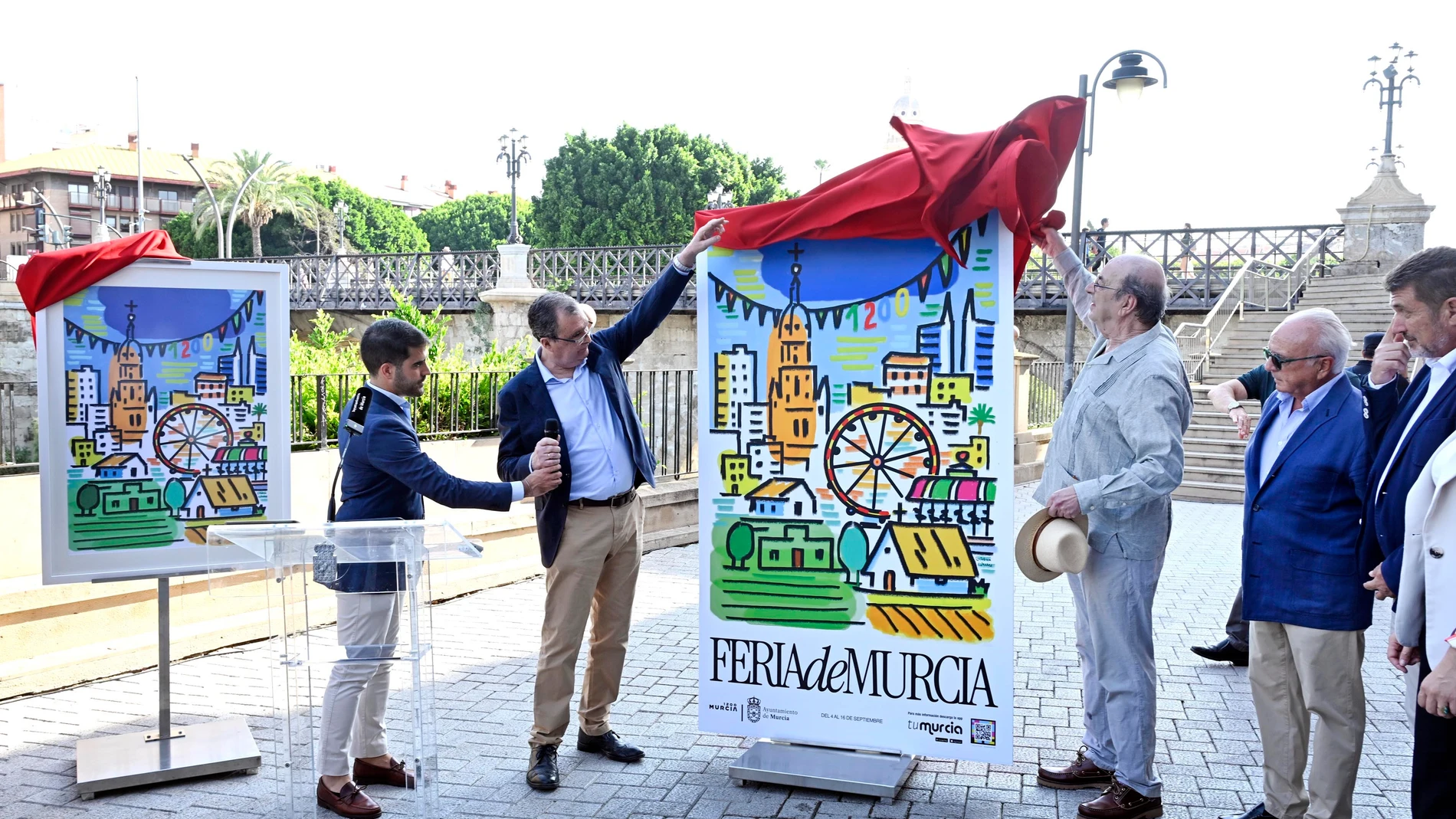 Presentación del cartel de la Feria de Murcia 2025 REMITIDA / HANDOUT por AYUNTAMIENTO DE MURCIA Fotografía remitida a medios de comunicación exclusivamente para ilustrar la noticia a la que hace referencia la imagen, y citando la procedencia de la imagen en la firma 11/08/2025