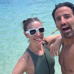 Raquel Sánchez Silva y Matías Dumont en Okinawa