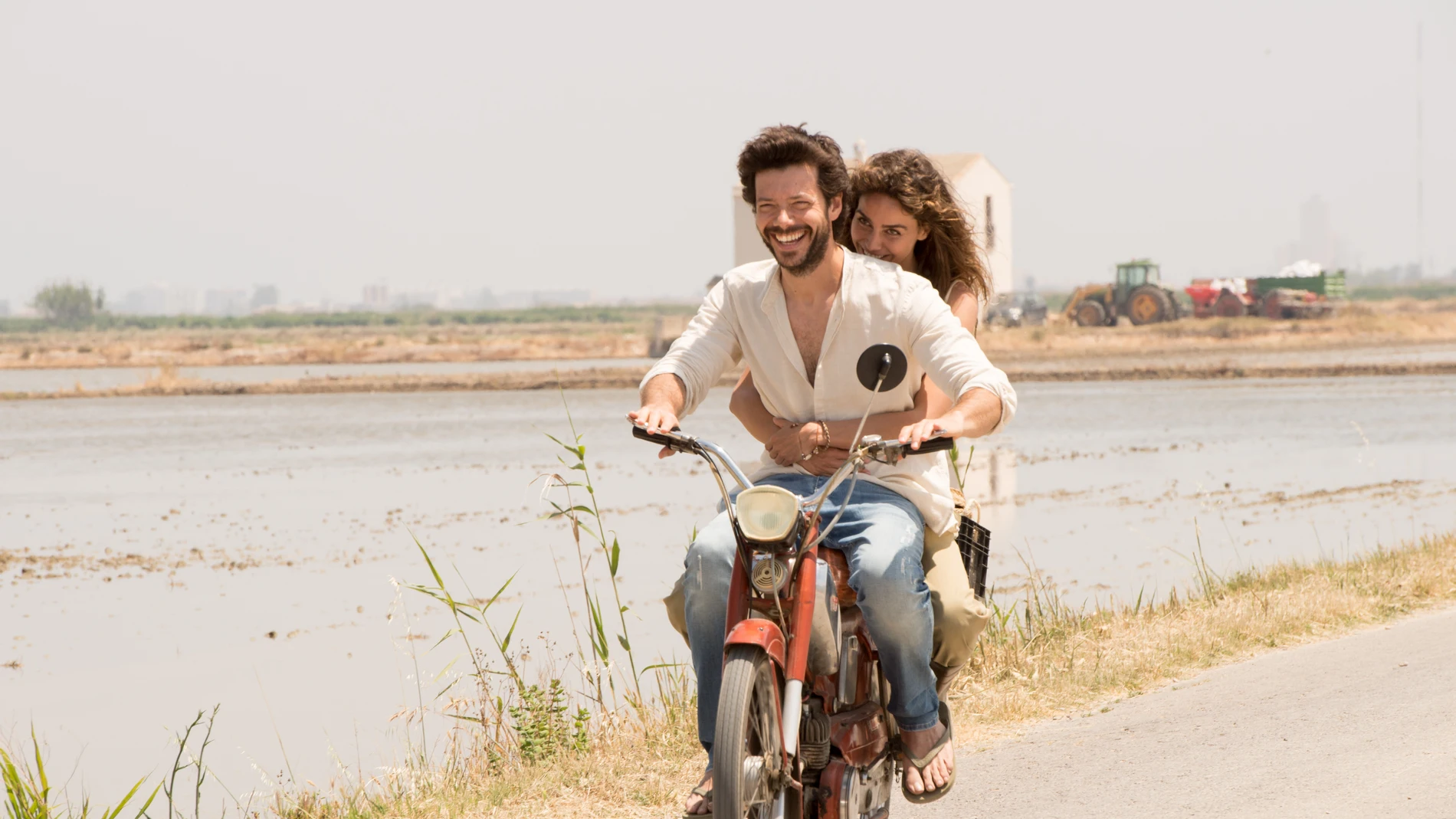 Fotograma de la serie de «El Embarcadero» de Movistar Plus+