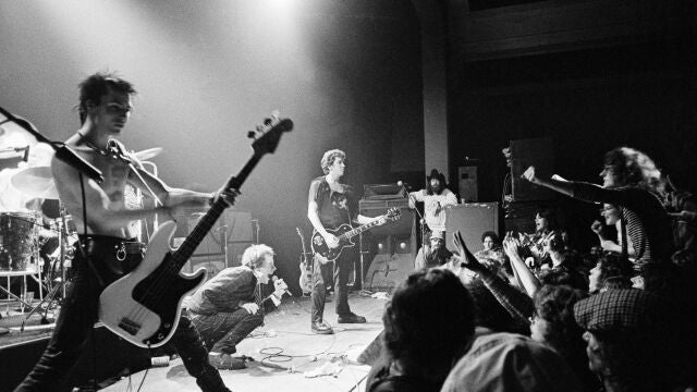 English punk rock group "Sex Pistols"