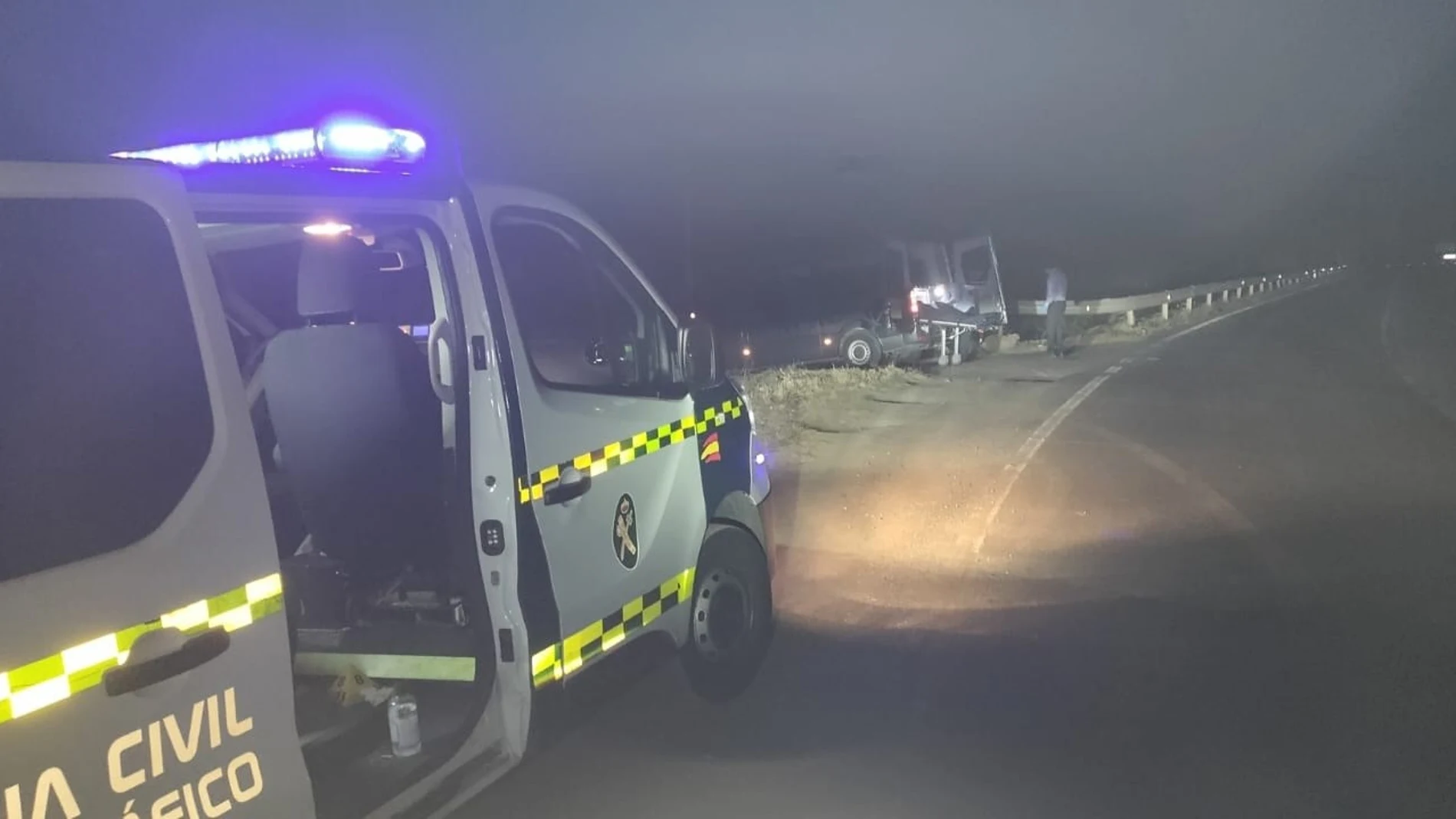Accidente en Oímbra con un motorista fallecido REMITIDA / HANDOUT por Guardia Civil Fotografía remitida a medios de comunicación exclusivamente para ilustrar la noticia a la que hace referencia la imagen, y citando la procedencia de la imagen en la firma 11/08/2025