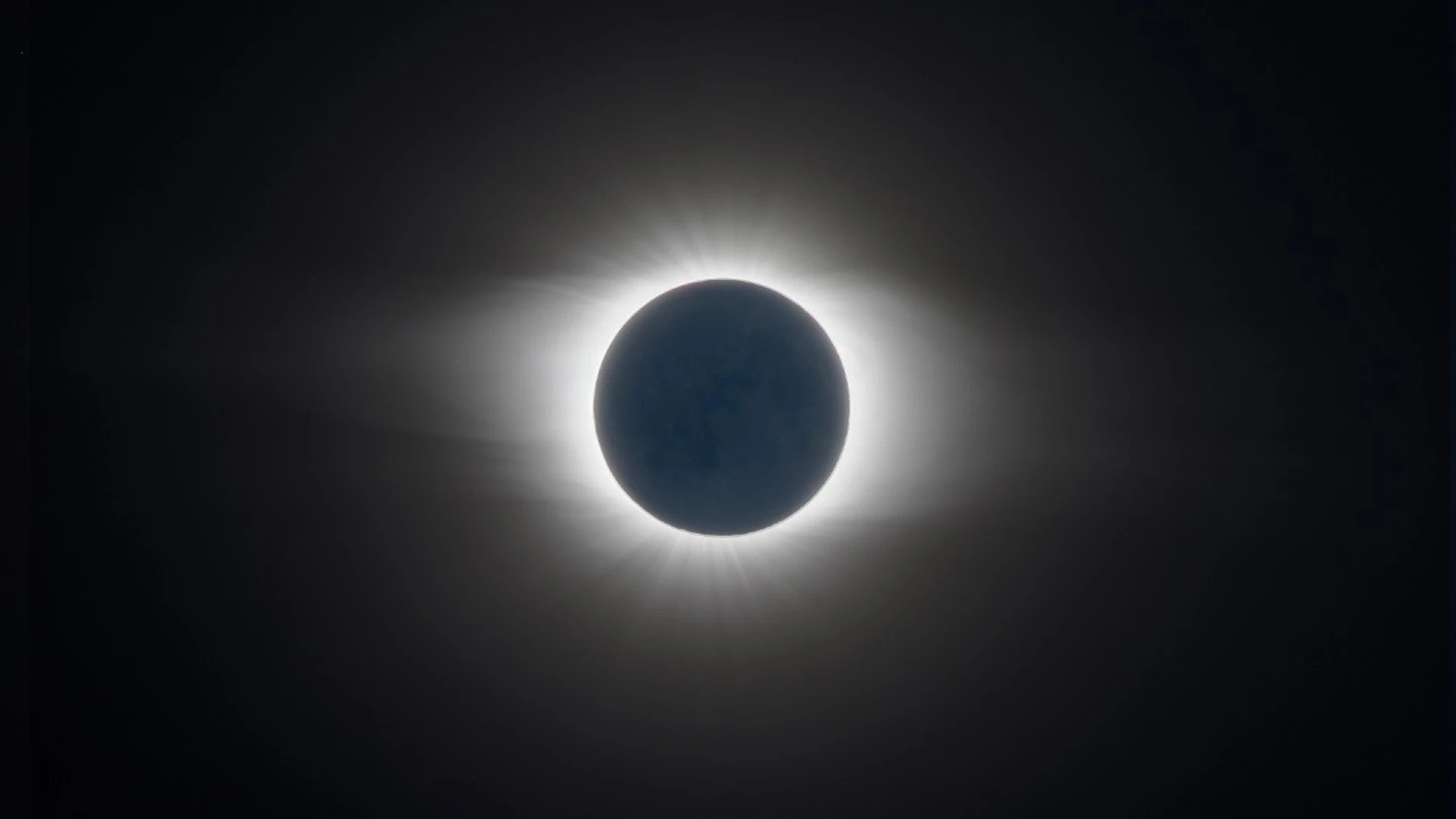 Imagen de la Agencia Espacial Europea de un eclipse total del 2019. REMITIDA / HANDOUT por ESA - GENERALITAT Fotografía remitida a medios de comunicación exclusivamente para ilustrar la noticia a la que hace referencia la imagen, y citando la procedencia de la imagen en la firma 11/08/2025