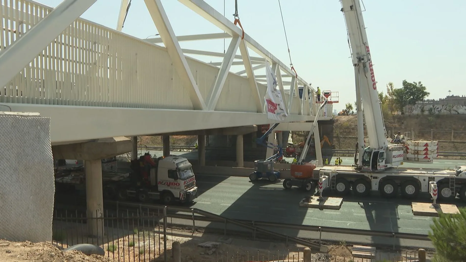 Madrid: la nueva pasarela que une Puente y Villa de Vallecas ya es realidad