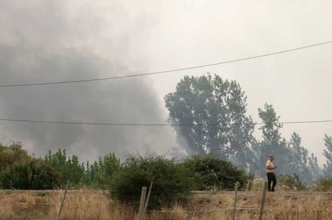 El incendio de Molezuelas-Castrocalbón deja 7.859 personas evacuadas de 34 localidades en León