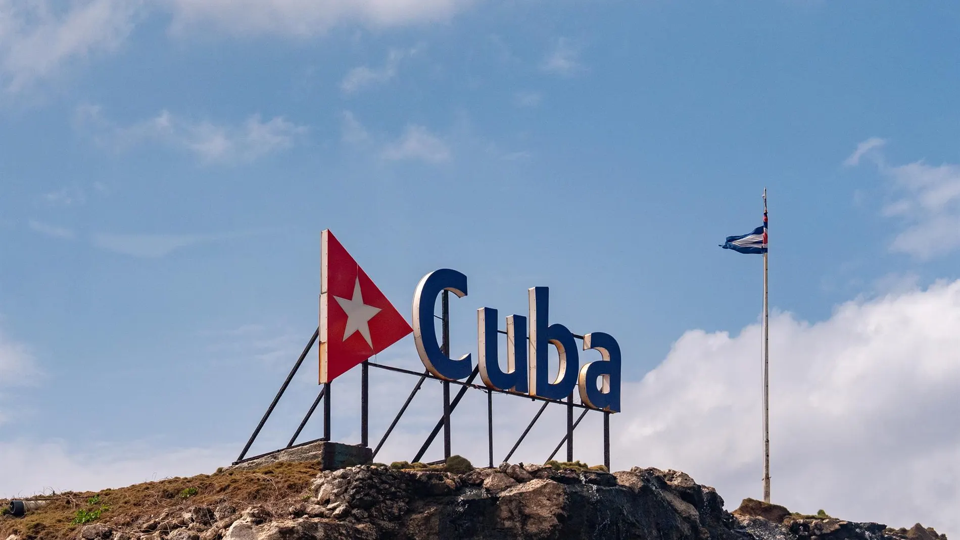 Cuba.- EEUU restringe visados a funcionarios de países africanos y americanos por cooperar con misiones cubanas