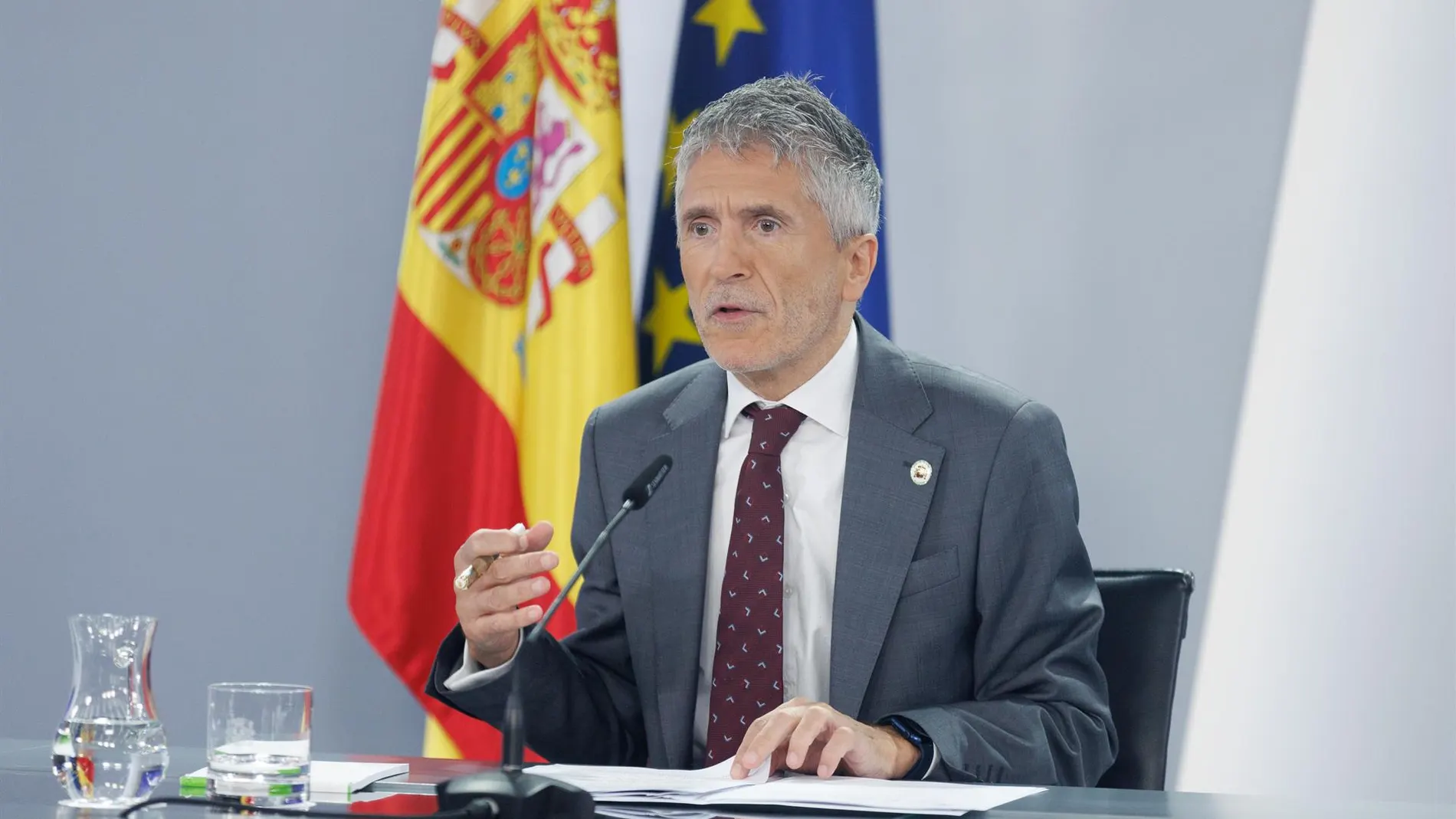 AM.-Marlaska avisa que si una CCAA no puede gestionar los incendios "puede solicitar" al Gobierno la emergencia nacional