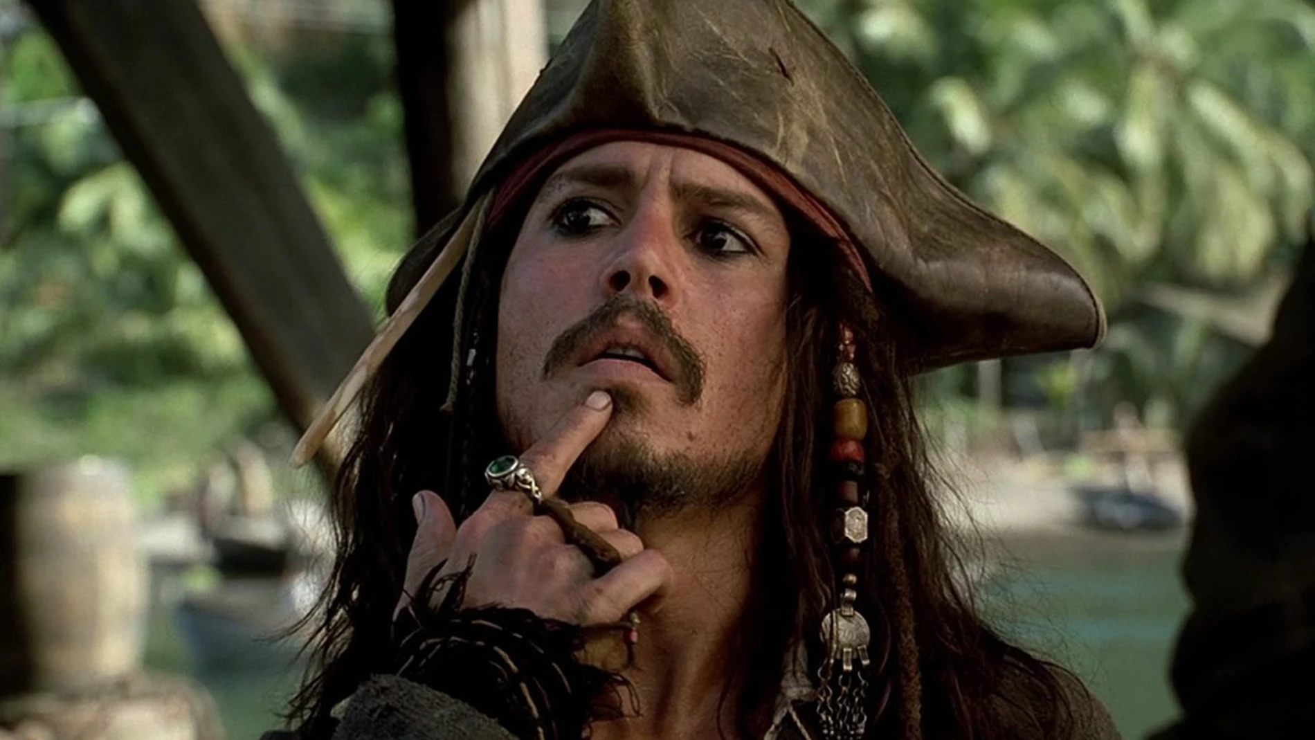 (Foto de ARCHIVO) Johnny Depp es Jack Sparrow en Piratas del Caribe REMITIDA / HANDOUT por DISNEY Fotografía remitida a medios de comunicación exclusivamente para ilustrar la noticia a la que hace referencia la imagen, y citando la procedencia de la imagen en la firma 12/09/2012