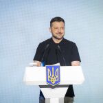 Zelenski traslada a Trump y líderes europeos que "Putin está yendo de farol" y "no quiere la paz"