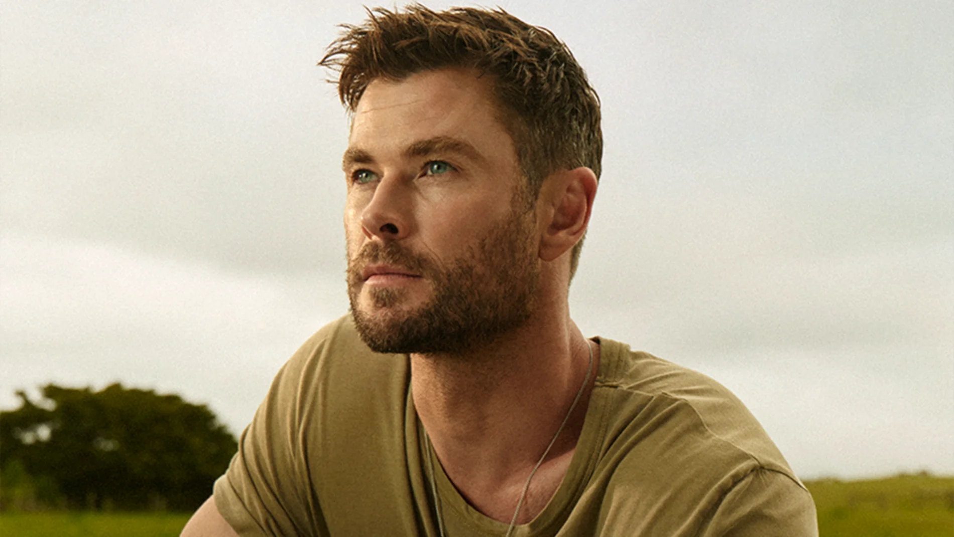El actor australiano deja a un lado su aura de superhéroe para mostrar sus debilidades