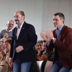 Sánchez lamenta la muerte de Lambán: "Su trayectoria y compromiso dejan una huella imborrable"