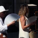MURCIA.-El calor pone este sábado en aviso a casi toda España, con 30 provincias en nivel naranja y Sevilla en rojo
