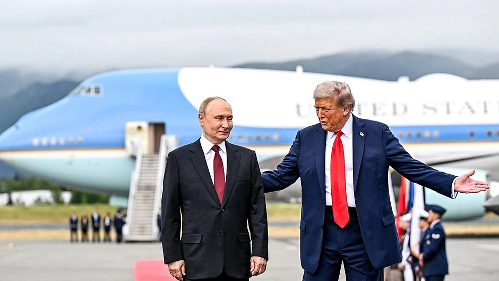Ucrania.- Los líderes europeos ofrecen apoyo para una reunión a tres bandas entre Trump, Putin y Zelenski