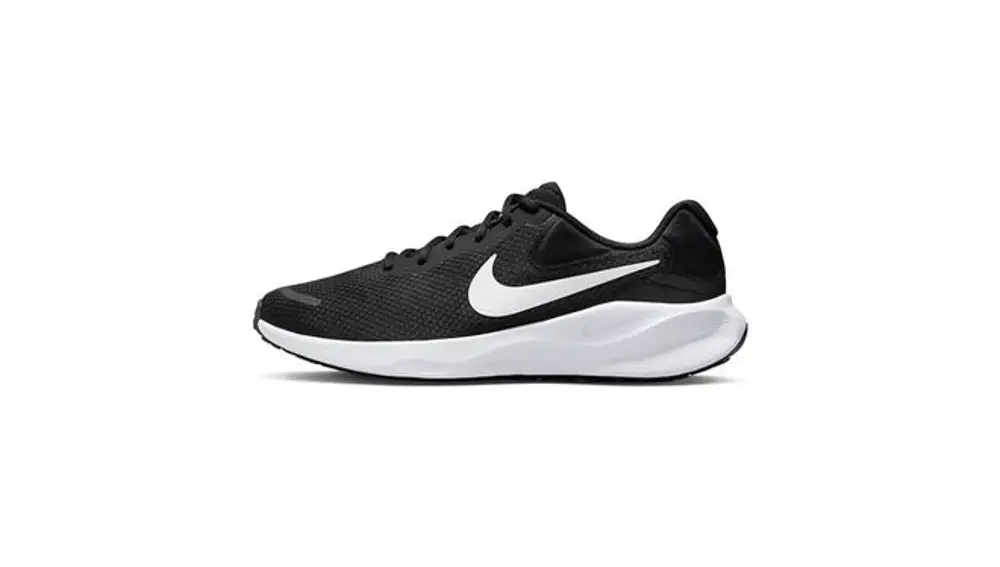 Nike Revolution 7