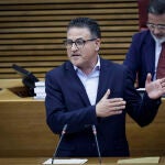 El portavoz de Infraestructuras del PP en Les Corts, Joserra González de Zárate