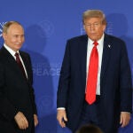 Trump dice que su reunión con Putin fue "extremadamente productiva"
