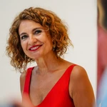 María Jesús Montero visita en Rota el antiguo Ayuntamiento rehabilitado con fondos europeos