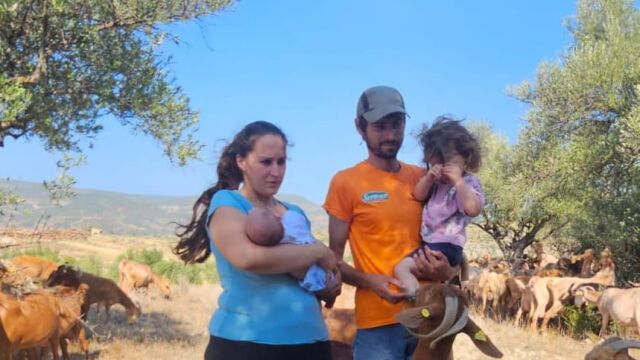 El pueblo de 372 habitantes que ha celebrado el nacimiento de dos bebés en dos días: "Es un acontecimiento extraordinario"