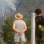 Galicia encara otra jornada con la ola de incendios activa.