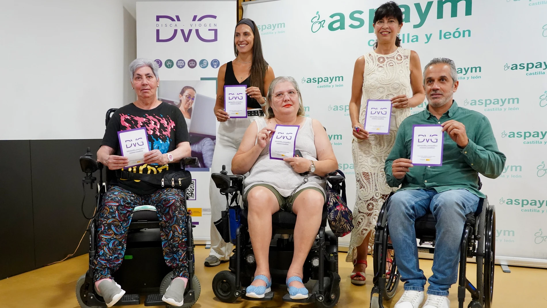La ministra de Igualdad, Ana Redondo, acude a la presentación del proyecto Disca-VioGen, elaborado por Aspaym Castilla y León.