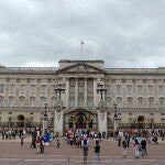  Buckingham Palace in London, Britain